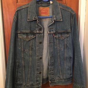 Levi’s denim jacket
